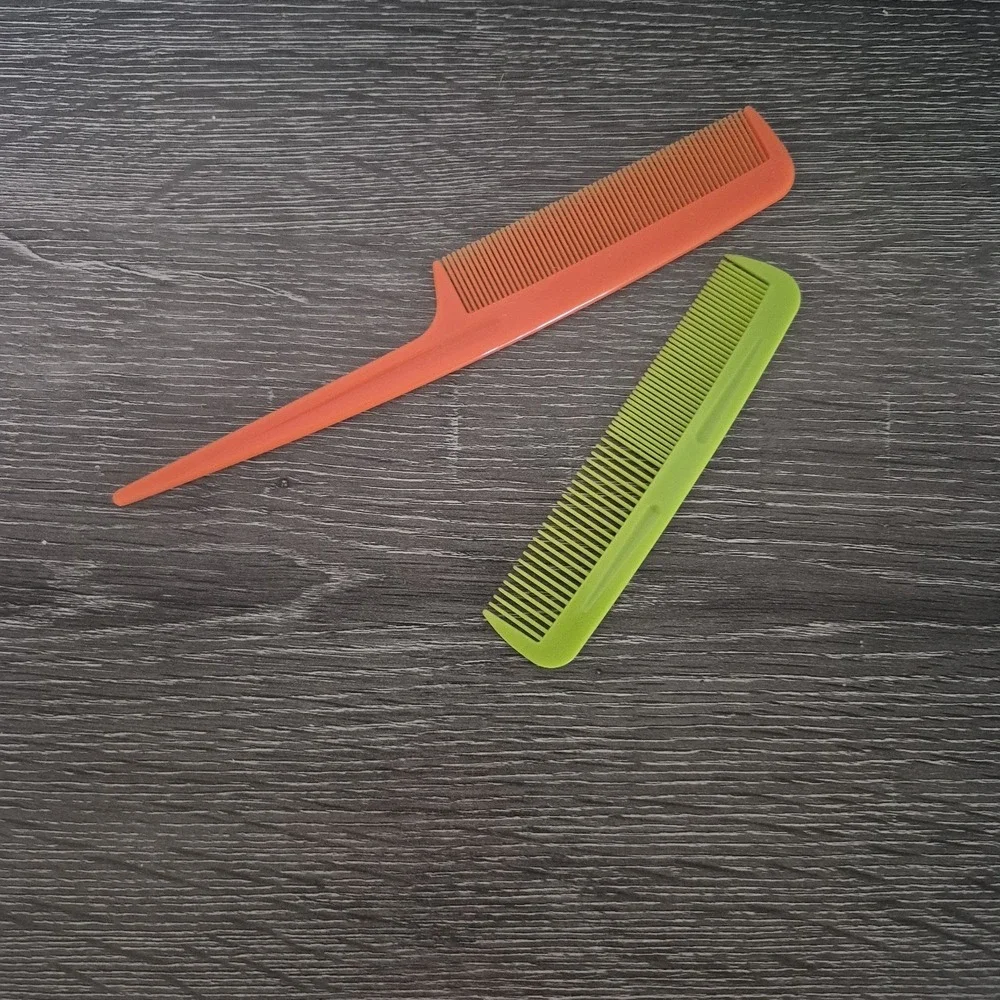 Goody Lot Of 2 Combs